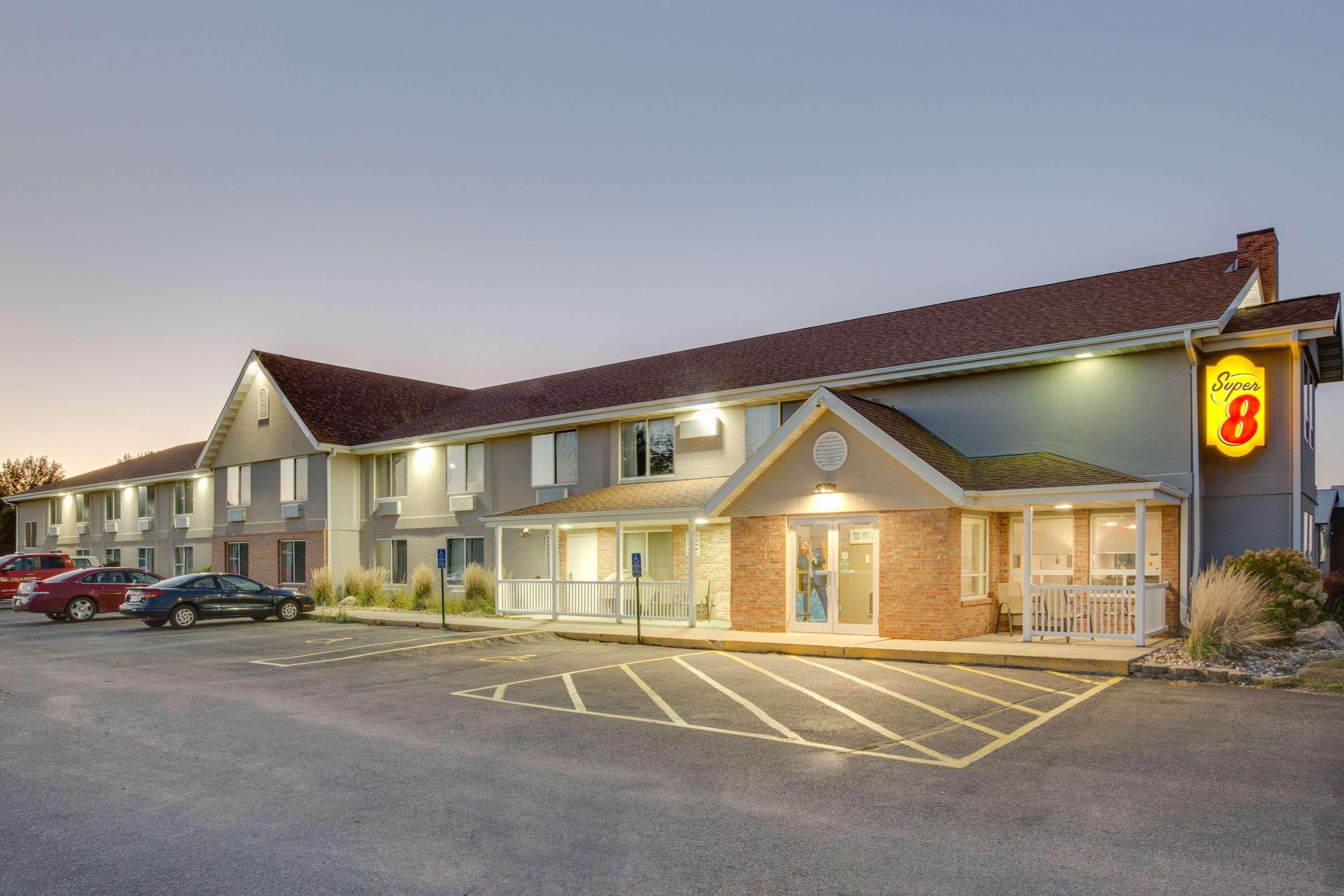 Super 8 By Wyndham Jackson Mn Hotell Eksteriør bilde