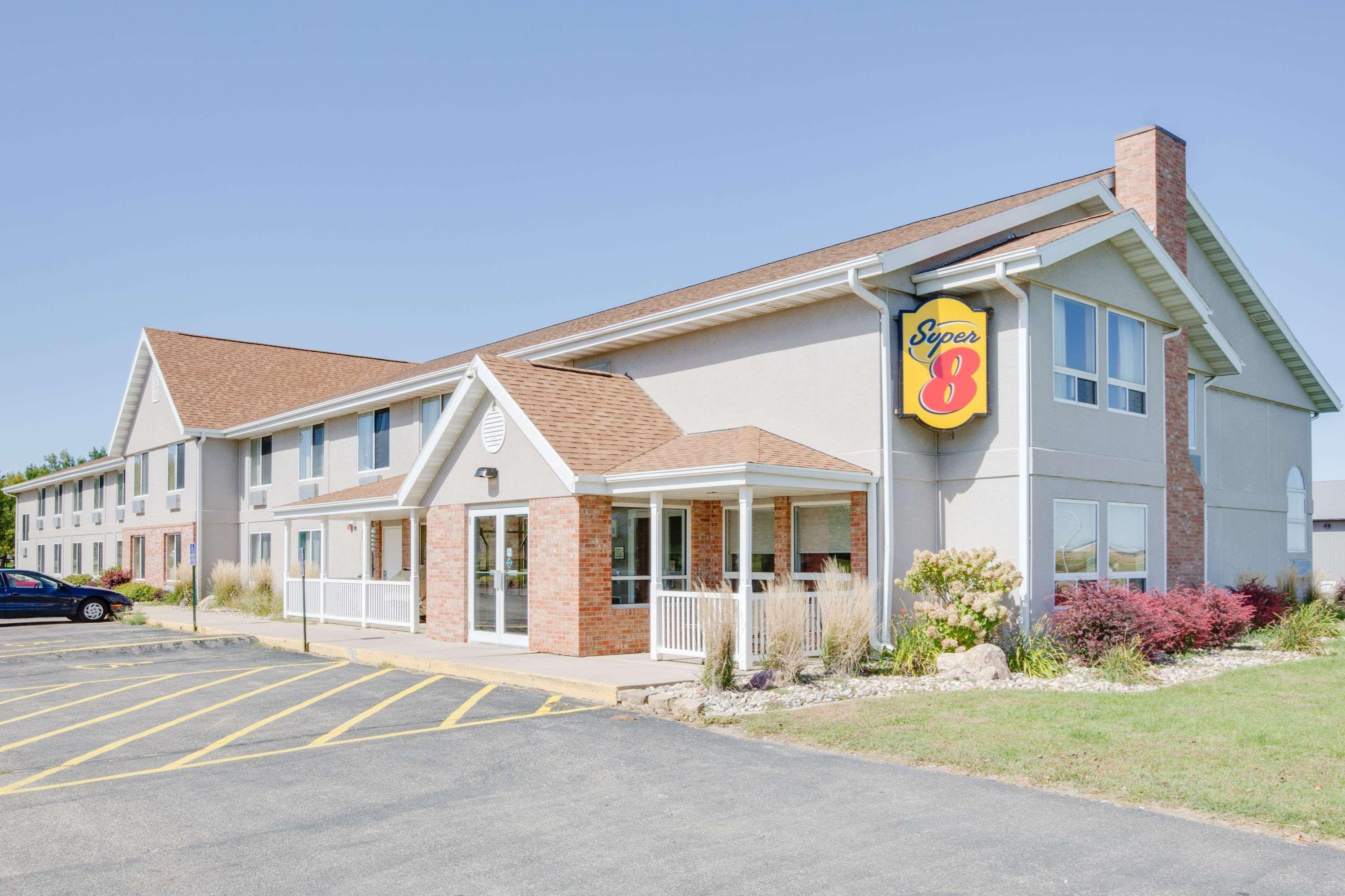 Super 8 By Wyndham Jackson Mn Hotell Eksteriør bilde